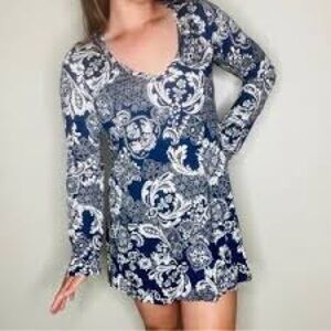 Michael Lauren Kyle Long Sleeve V-Neck Dress in Black Flower NWT X Small